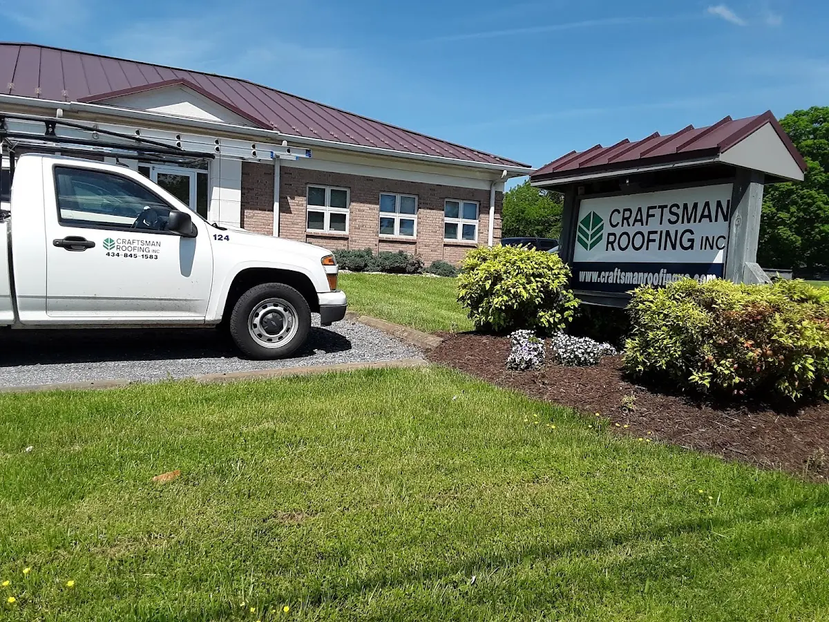 Quality Roof Replacement by experienced craftsmen in Arthur